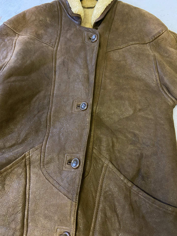 Vintage 90's Women Sheepskin Coat in BrownA0611