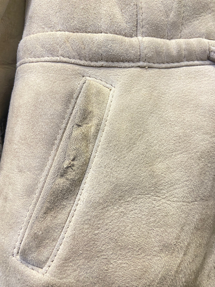 Vintage 70's Women Sheepskin Coat in Beige