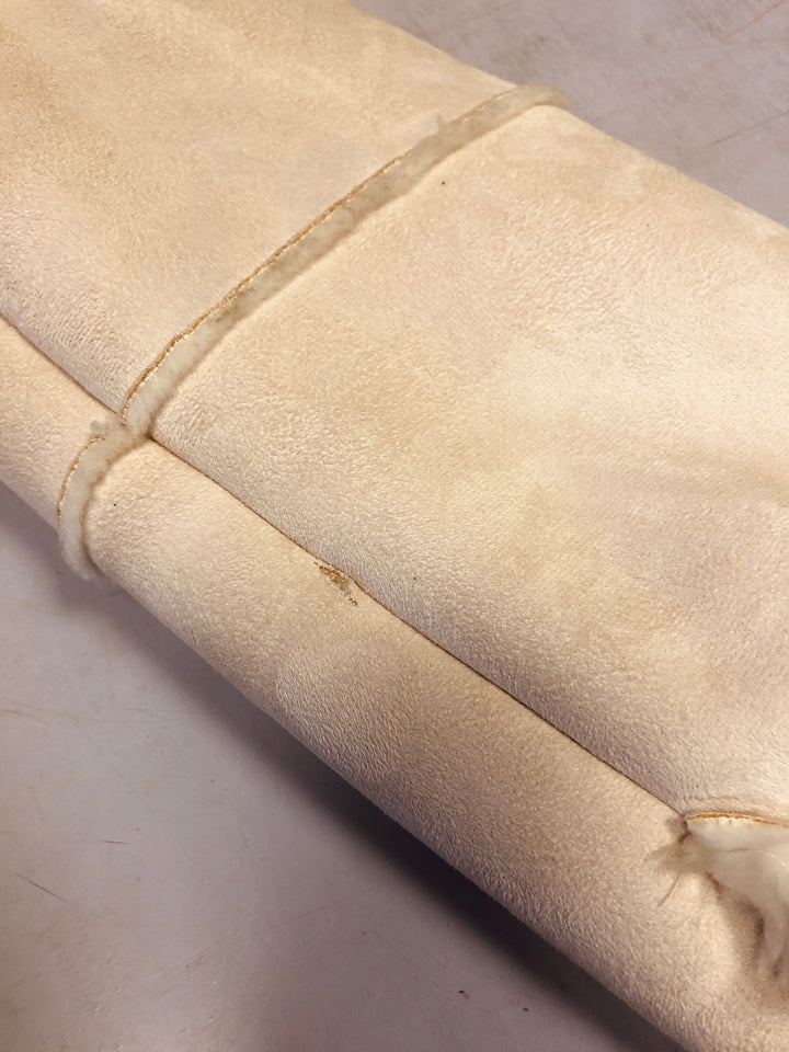 Vintage 00's Women Faux Sheepskin Coat in White - NorthernGrip