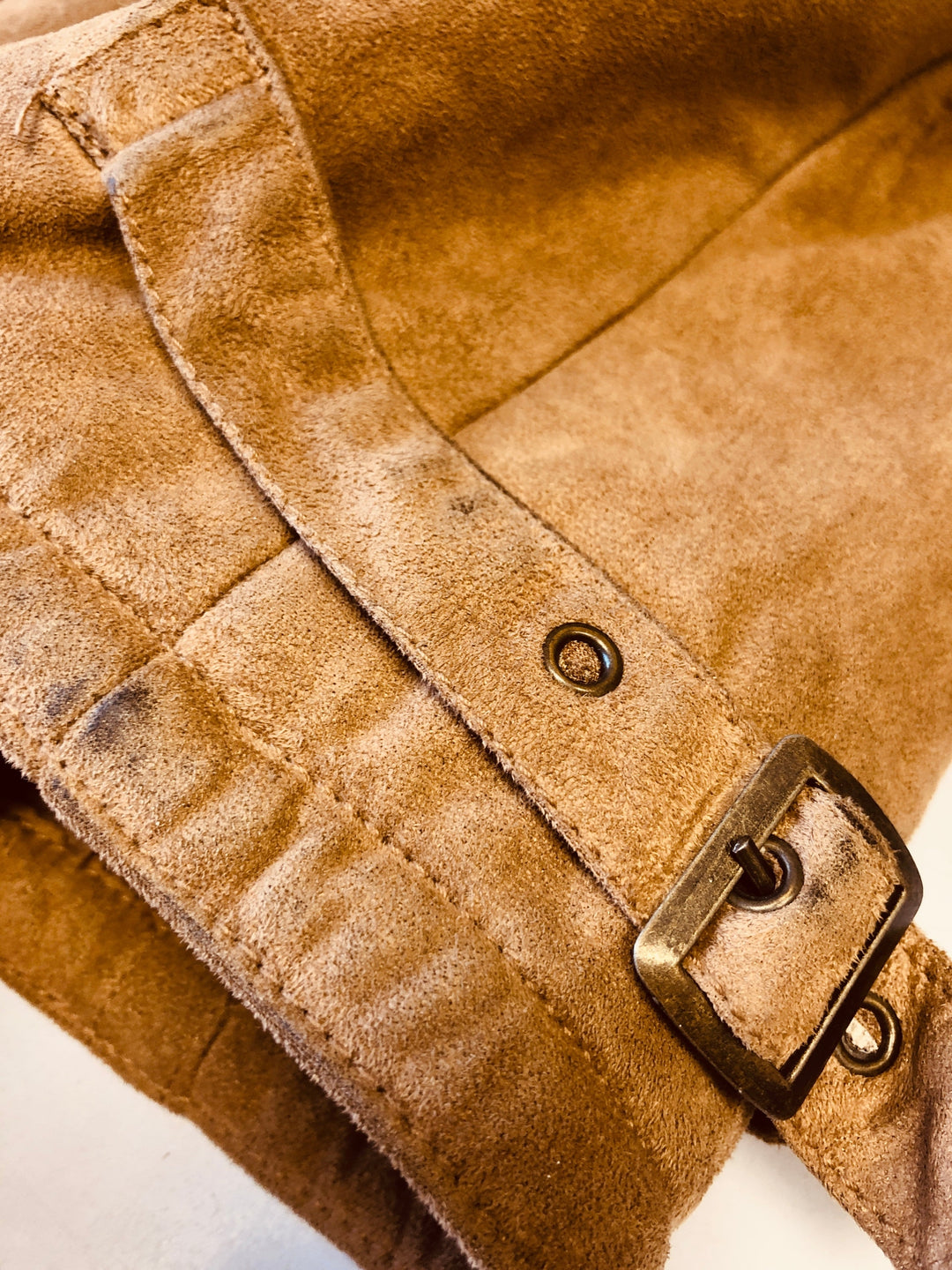 Vintage 90's Men Sherpa Lined Jacket in Light Brown - NorthernGrip
