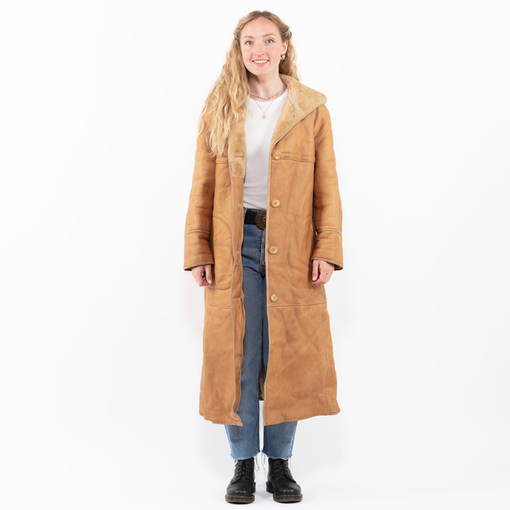 Vintage 90's Women Sheepskin Coat in BrownA0250