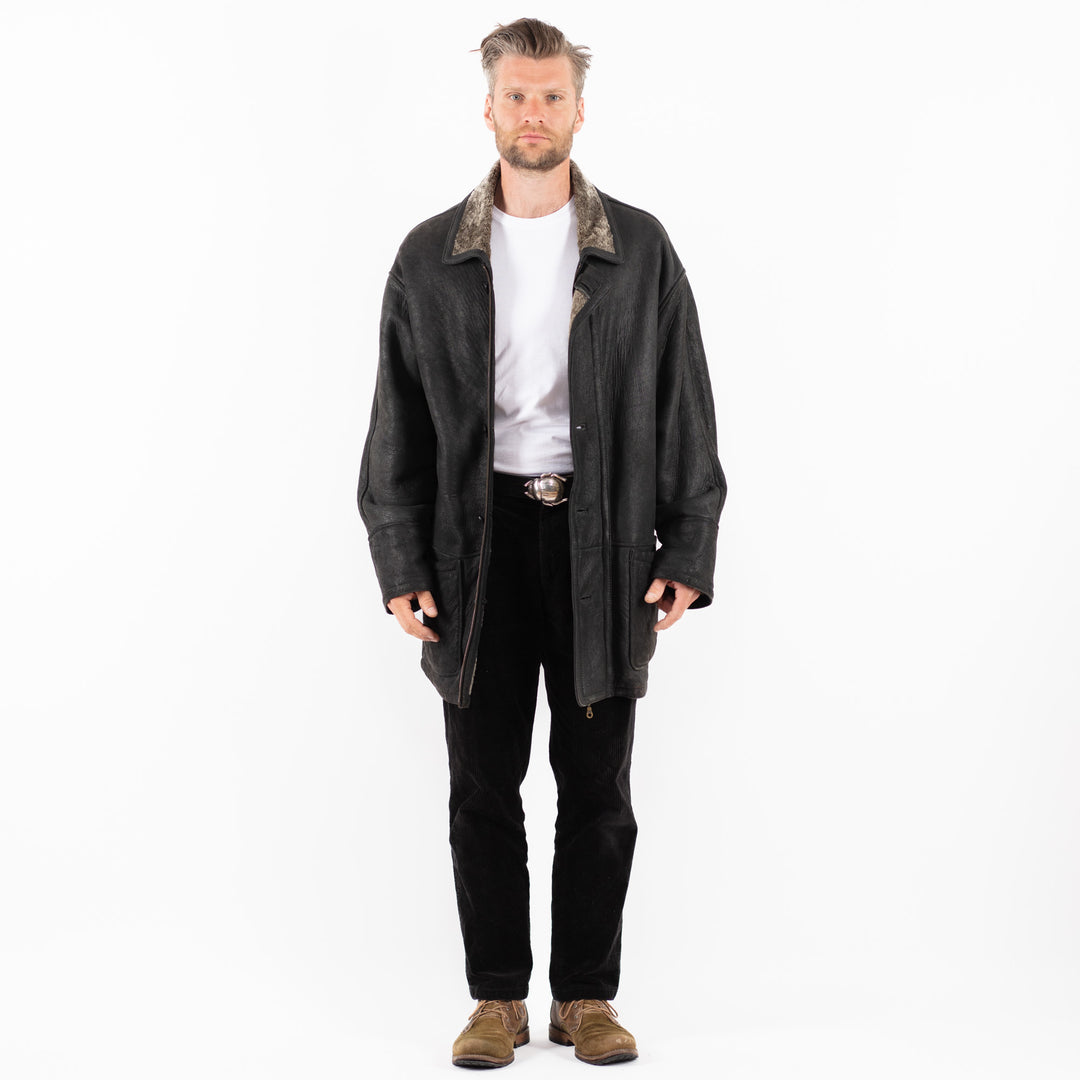 Vintage 90's Men Sheepskin Coat in BlackZ1823