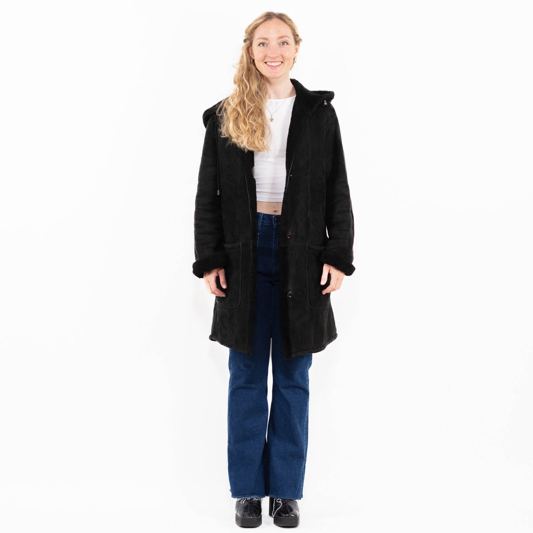 Vintage 90's Women Sheepskin Coat in Black