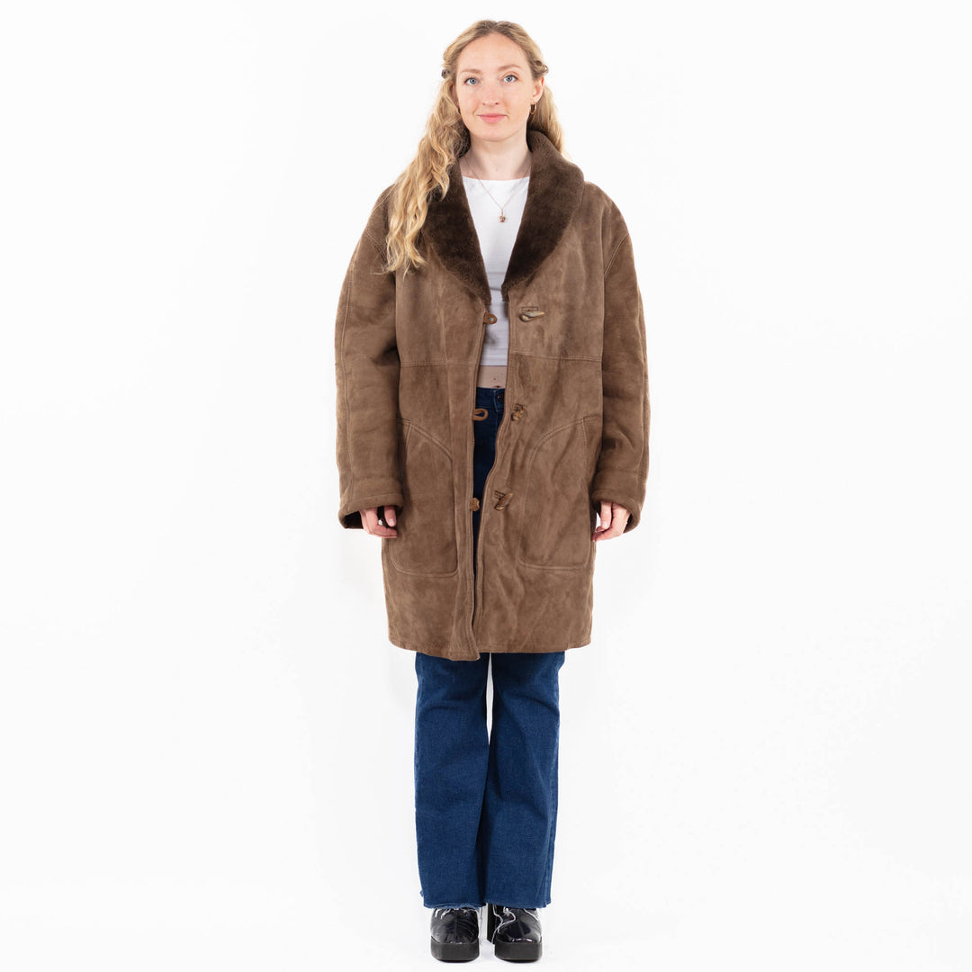 Vintage 70's Women Oversized Sheepskin Coat in Beige