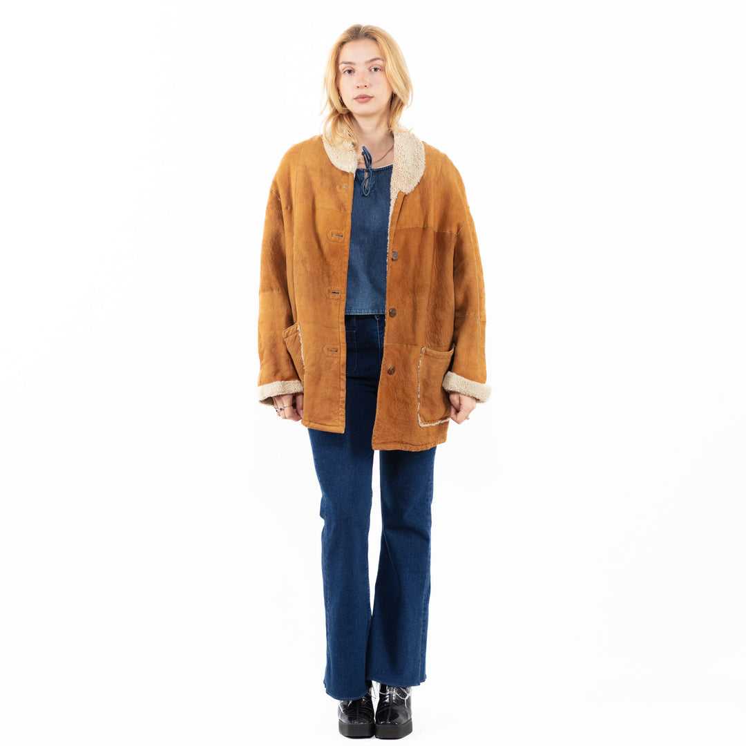 Vintage 90's Women Sheepskin Coat in BrownA0052