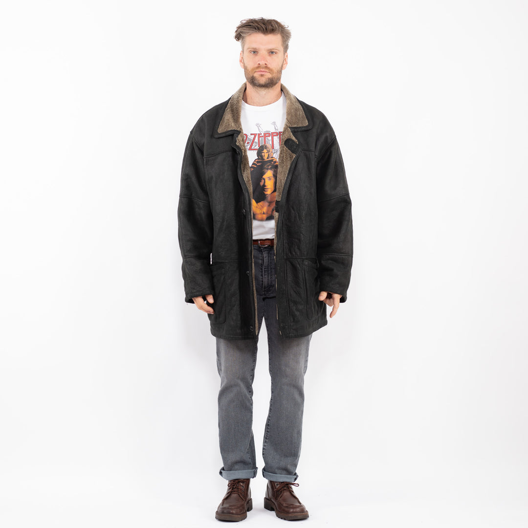 Vintage 90's Men Sheepskin Coat in BlackZ2278
