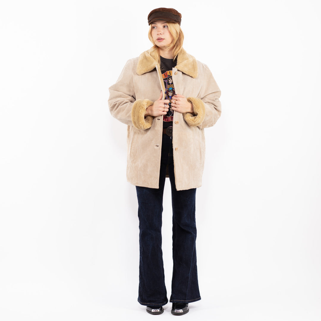 Vintage 90's Women Suede Sherpa Coat in Beige