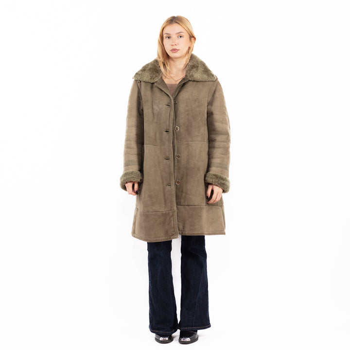 Vintage 70's Women Sheepskin Coat in Light Green
