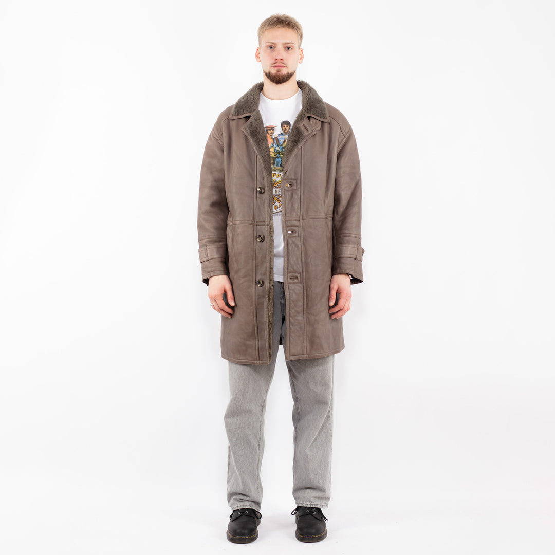 Vintage 70's Men Sheepskin Leather Coat in Brown