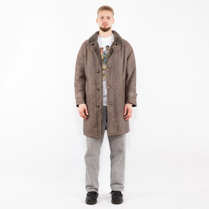 Vintage 70's Men Sheepskin Leather Coat in Brown