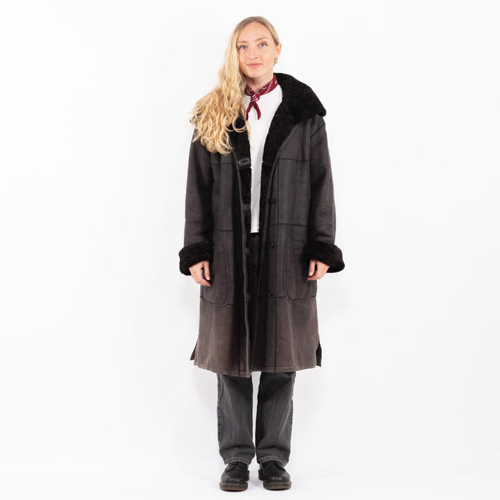 Vintage 90's Women Sheepskin Coat in BrownA0622
