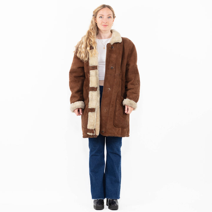 Vintage 70's Women Sheepskin Coat in Brown