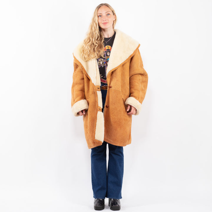 Vintage 80's Women Sheepskin Coat in BrownA0379