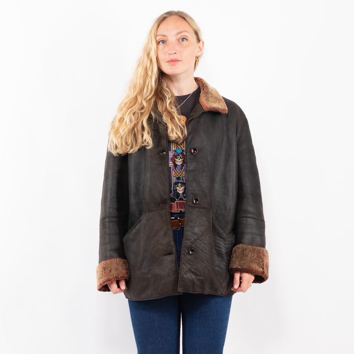 Vintage 90's Women Sheepskin Coat in BlackA0382