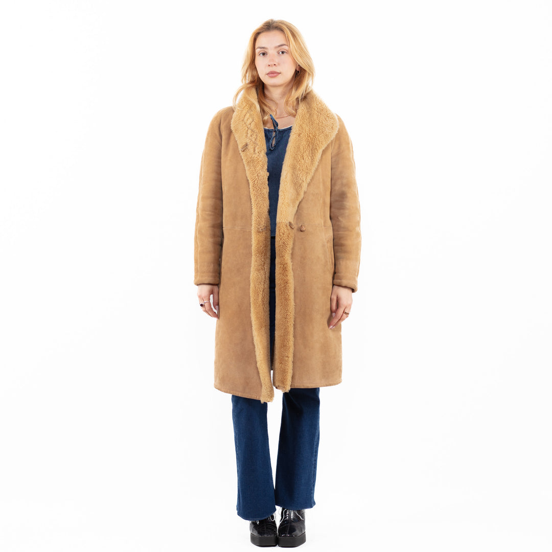 Vintage 80's Women Sheepskin Coat in BeigeA0071
