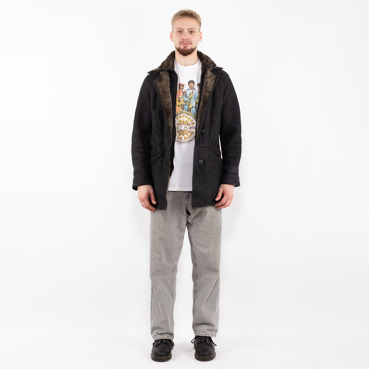 Vintage 90's Men Sheepskin Coat in Black