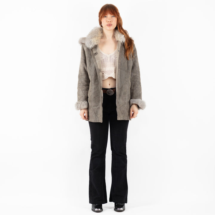 Vintage 90's Women Sheepskin Coat in GrayV9786