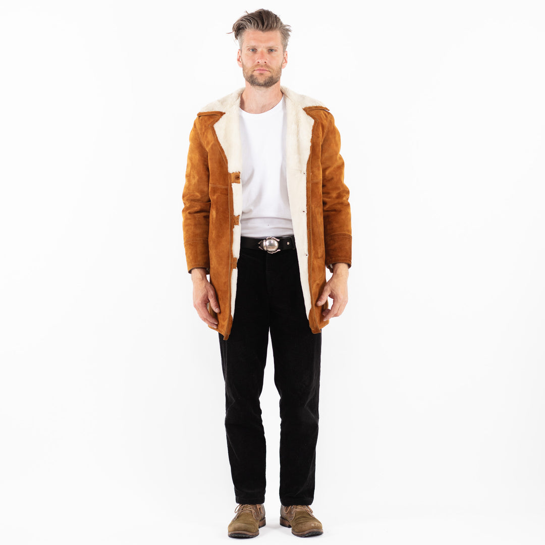 Vintage 90's Men Sheepskin Coat in BrownZ1860