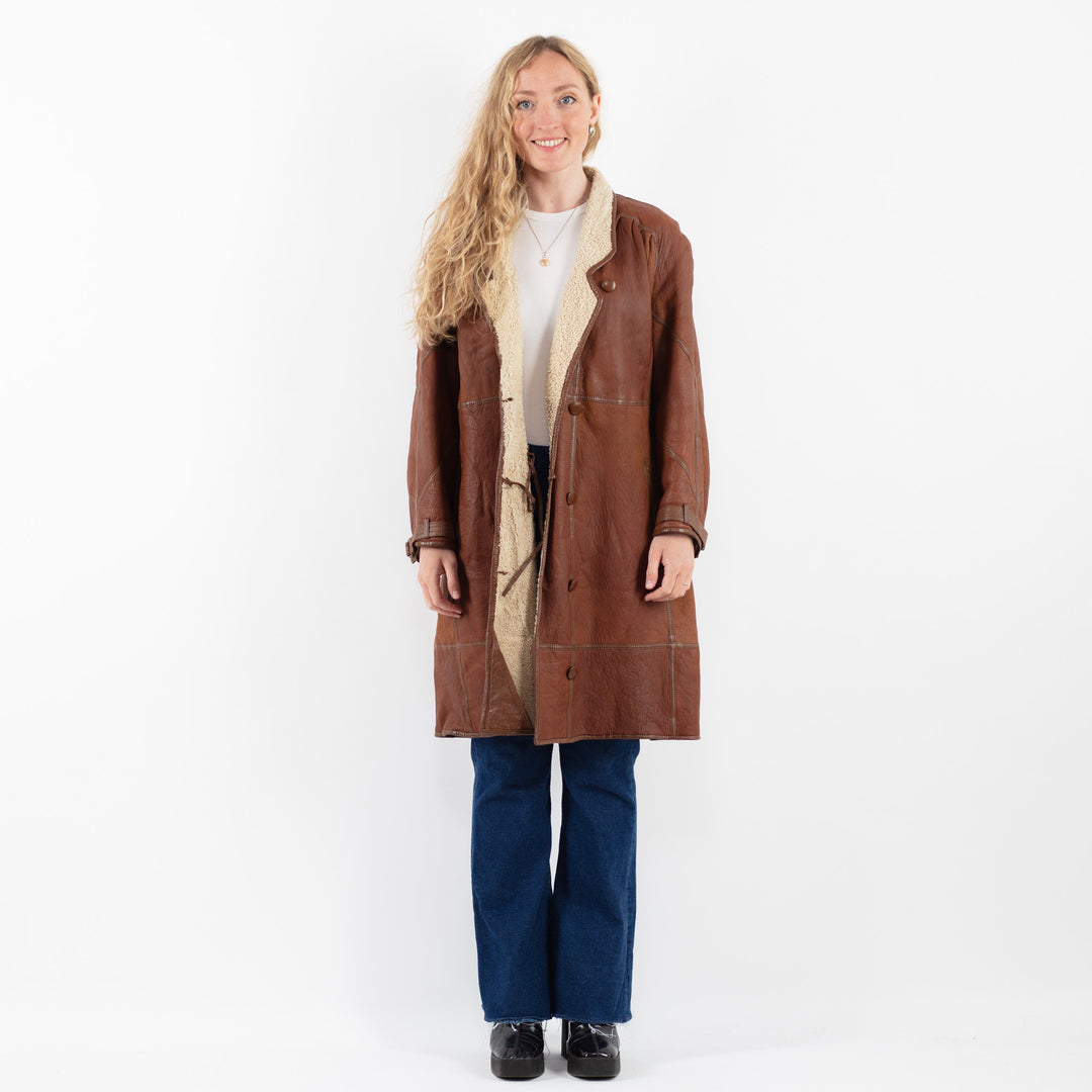 Vintage 90's Women Sheepskin Coat in BrownV9894