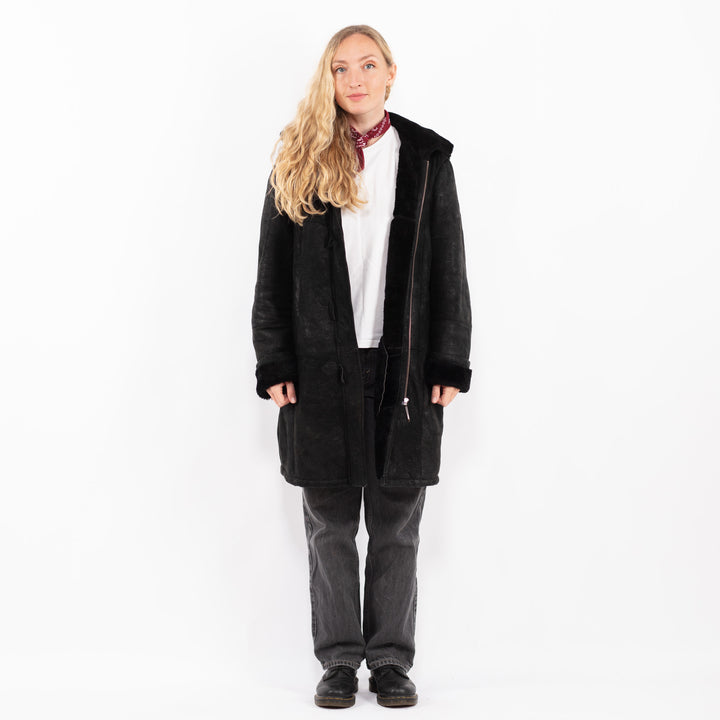 Vintage 90's Women Sheepskin Coat in Black
