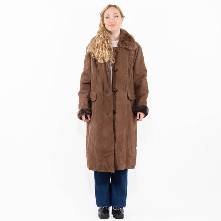 Vintage 70's Women Sheepskin Coat in Brown