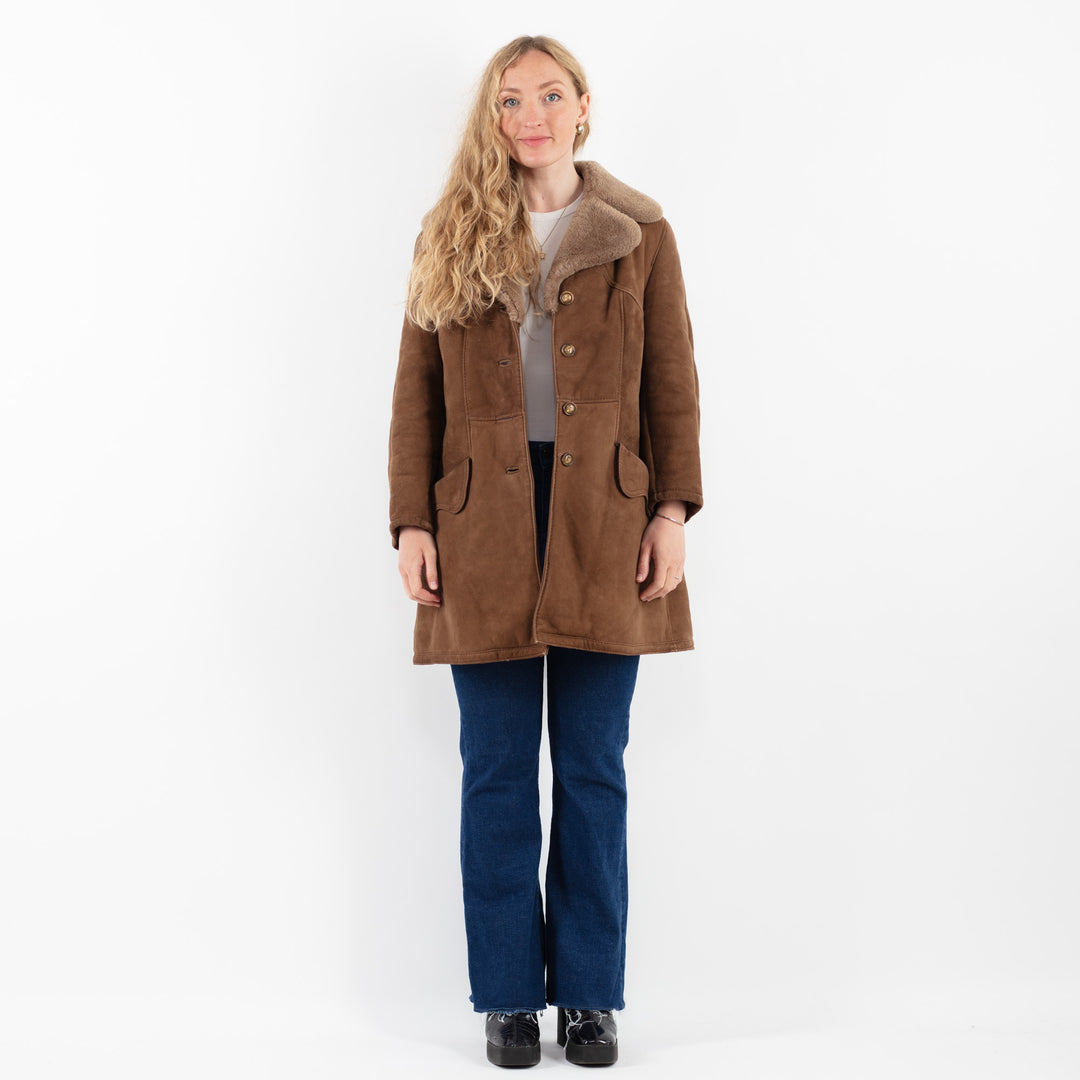 Vintage 70's Women Sheepskin Coat in Brown
