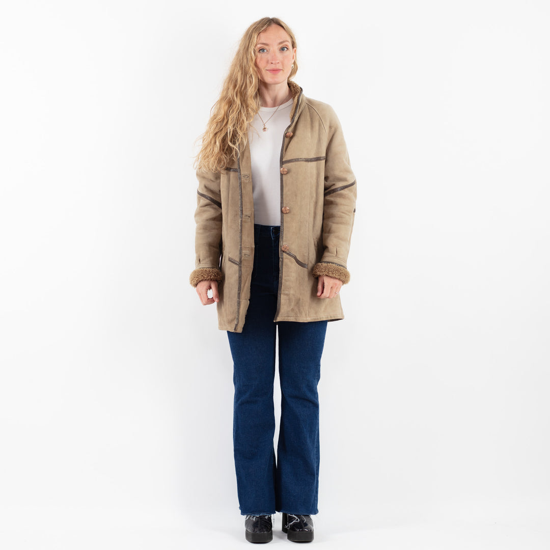 Vintage 80's Women Sheepskin Coat in BeigeV9901