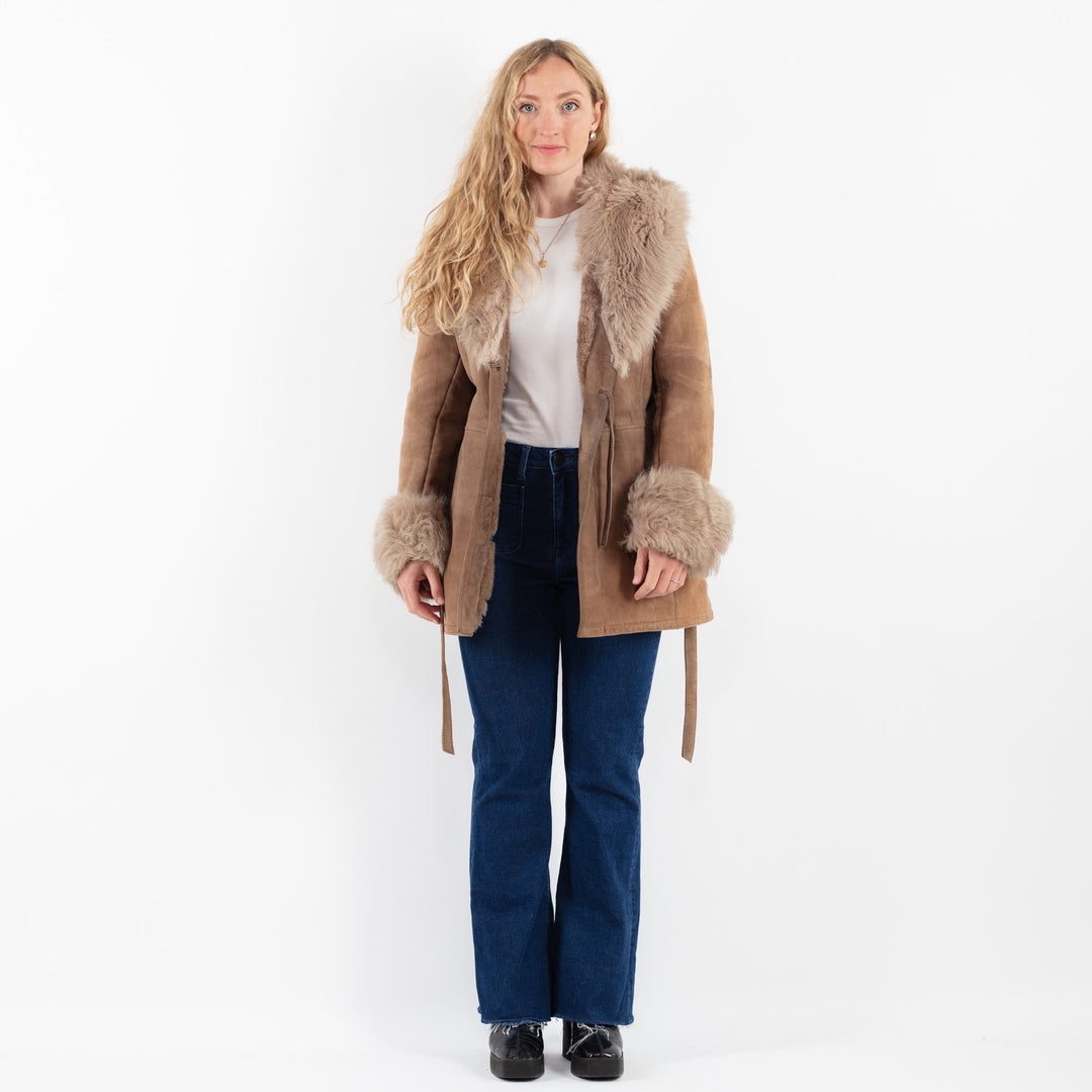 Vintage 70's Women Sheepskin Coat in BeigeV9902