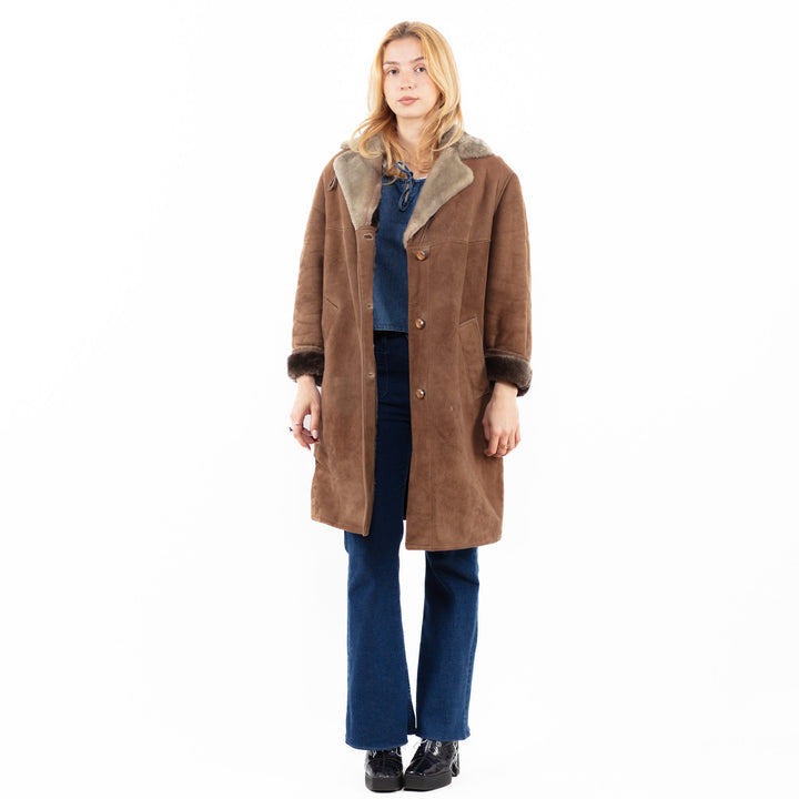 Vintage 70's Women Sheepskin Coat in BrownA0091