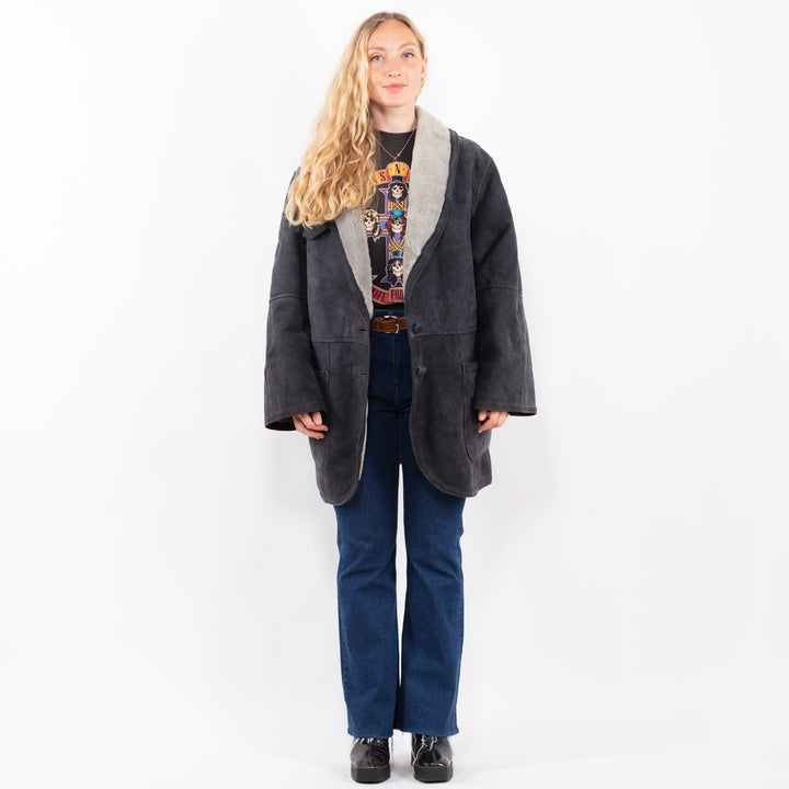 Vintage 80's Women Sheepskin Coat in GrayA0404