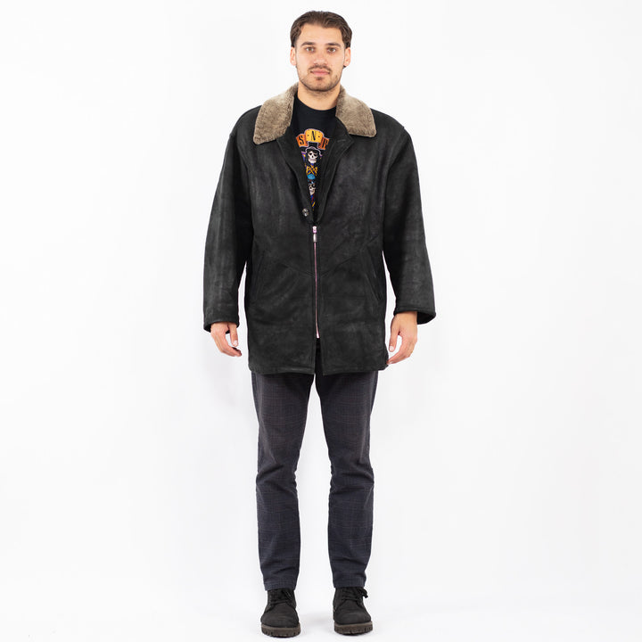 Vintage 90's Men Sheepskin Coat in BlackZ2410