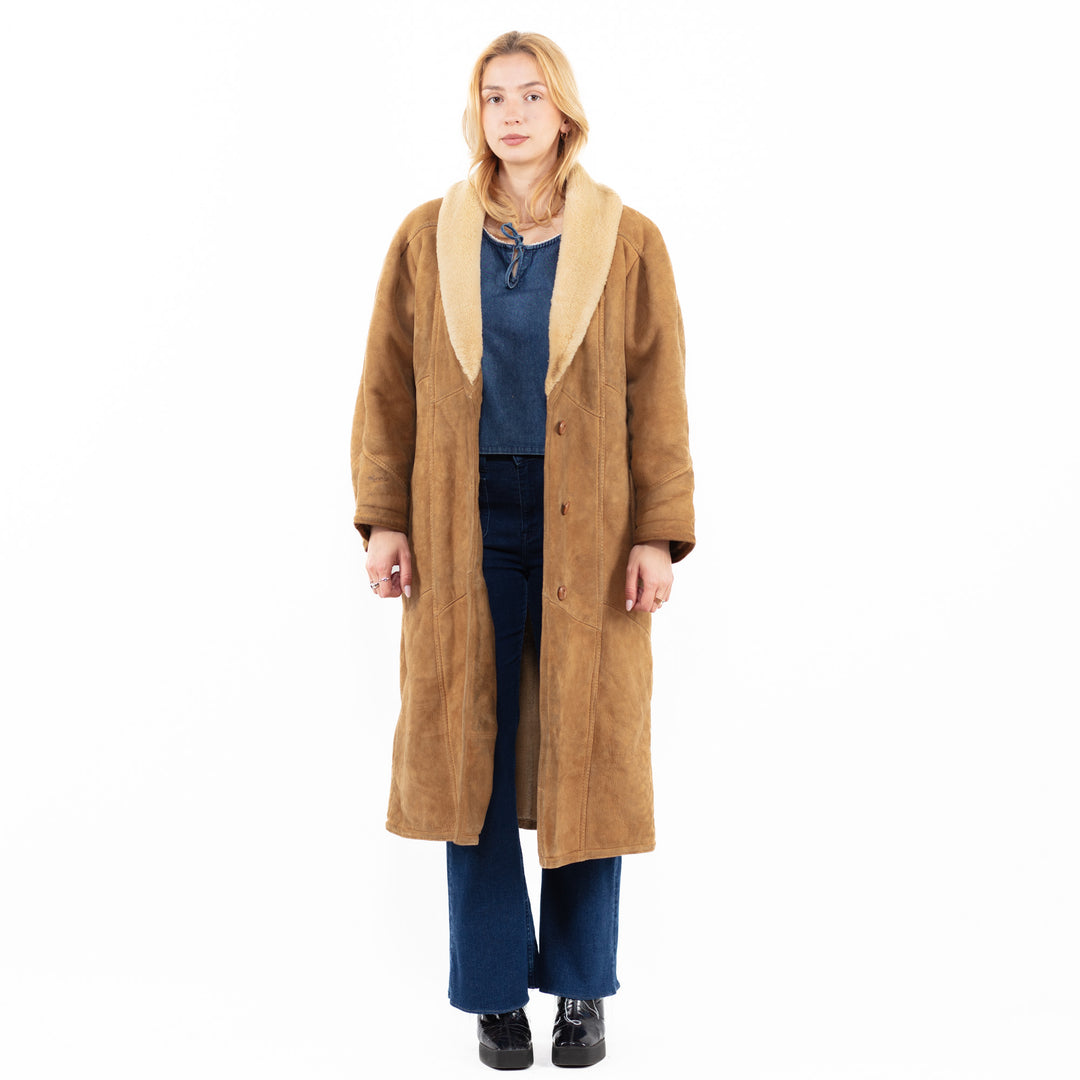Vintage 70's Women Sheepskin Coat in BeigeA0098