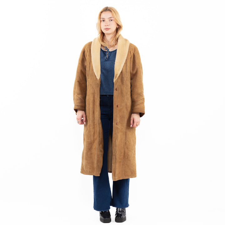 Vintage 70's Women Sheepskin Coat in BeigeA0098