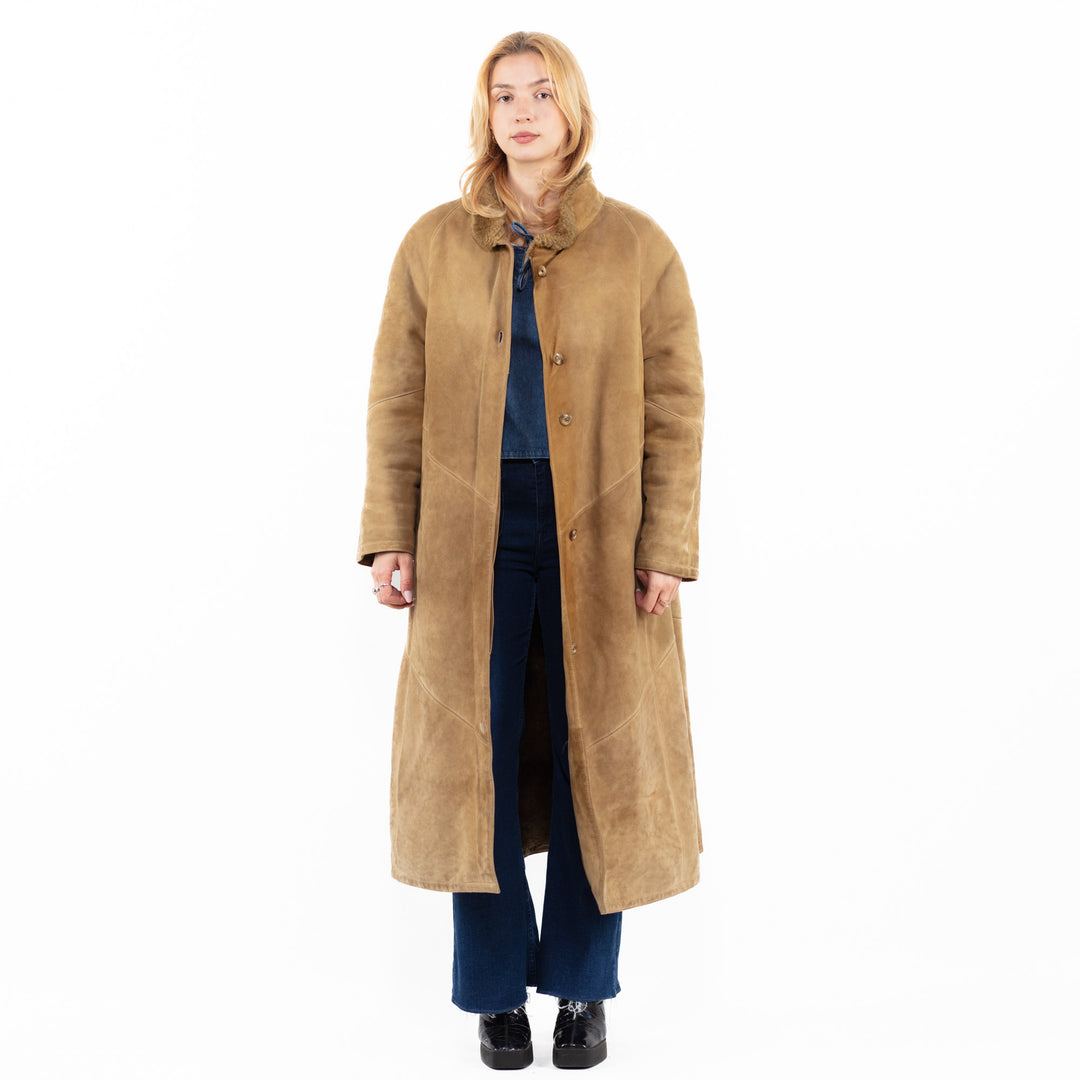 Vintage 80's Women Sheepskin Coat in BeigeA0106