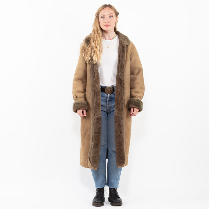 Vintage 80's Women Sheepskin Coat in BeigeA0326