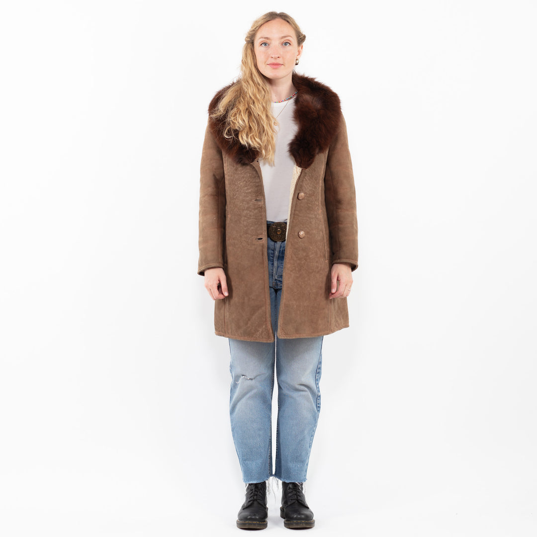 Vintage 70's Women Sheepskin Coat in BrownA0330