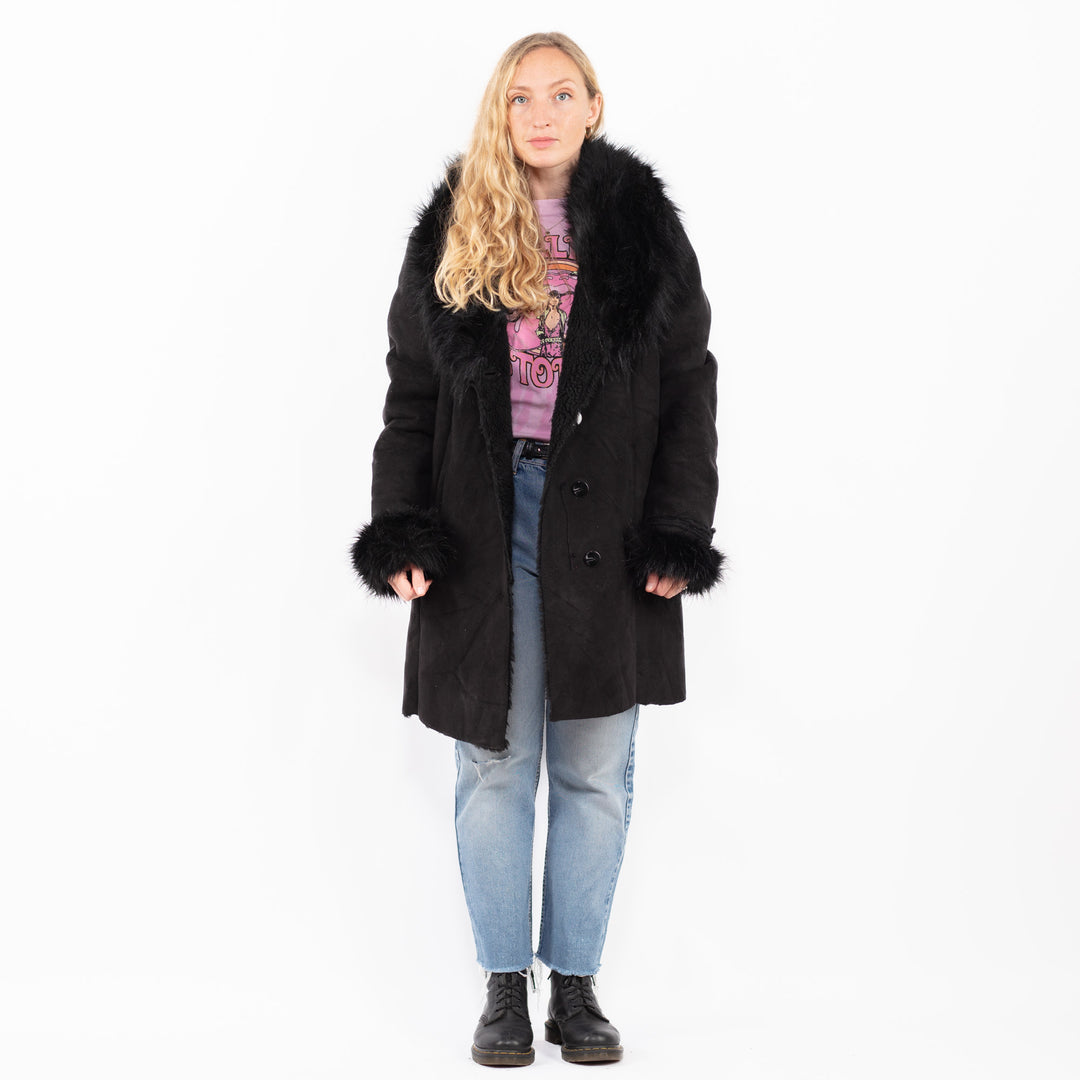 Vintage 90's Women Faux Sheepskin Coat in BlackA0583