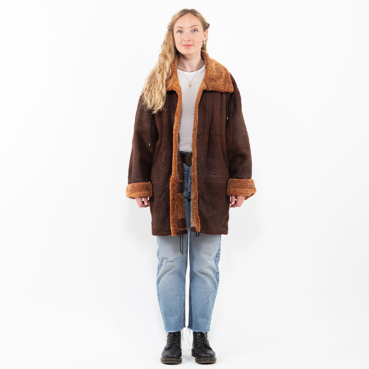 Vintage 90's Women Sheepskin Coat in BrownA0335