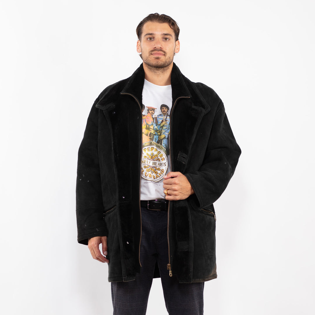 Vintage 90's Men Sheepskin Coat in BlackZ2247