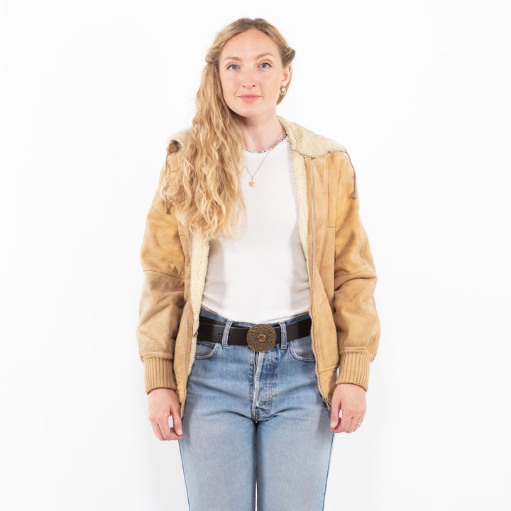Vintage 90's Women Sheepskin Jacket in BeigeA0340