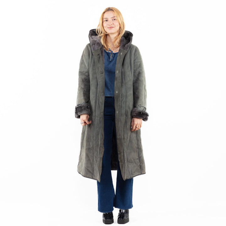 Vintage 90's Women Sheepskin Coat in GrayA0129