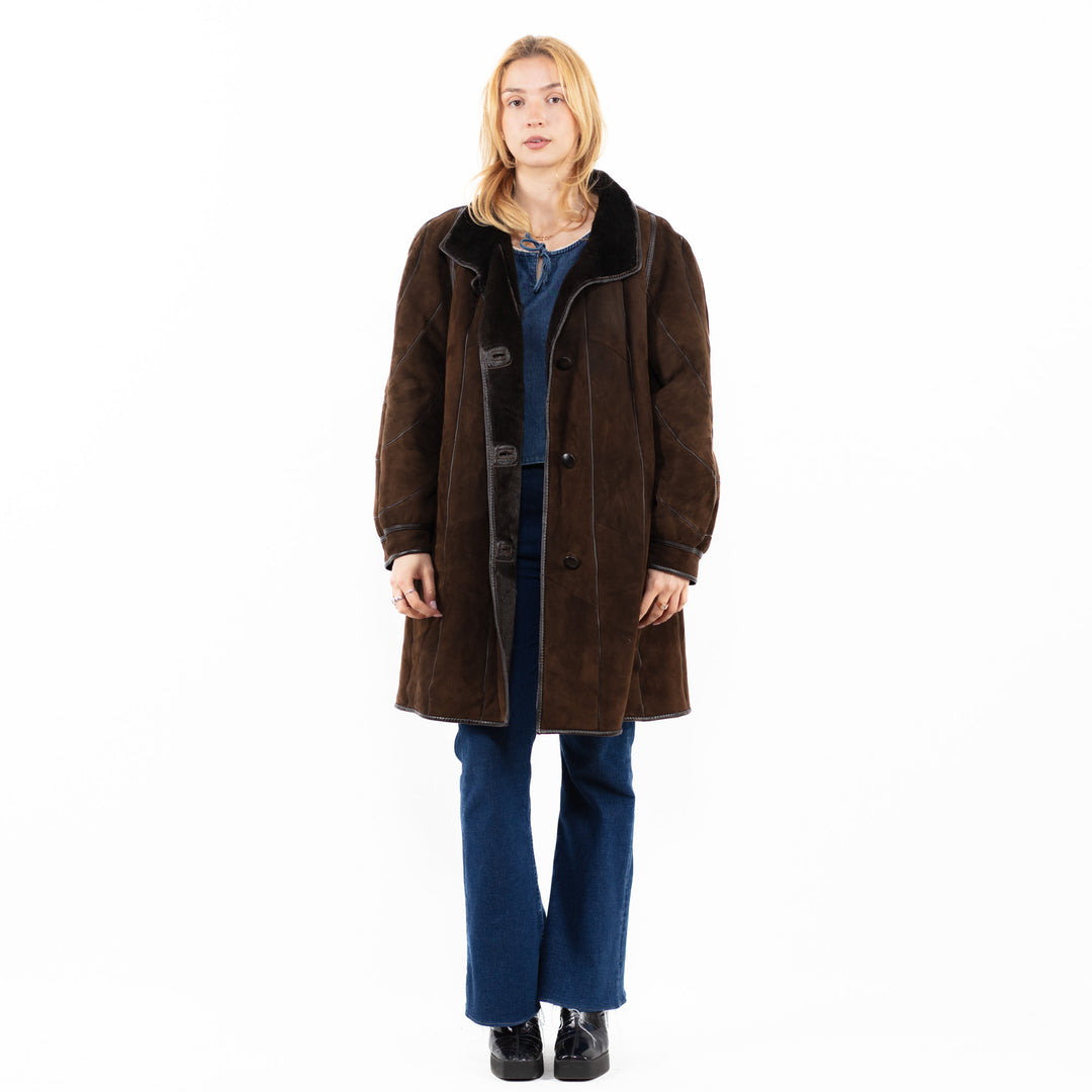 Vintage 90's Women Sheepskin Coat in BrownA0130