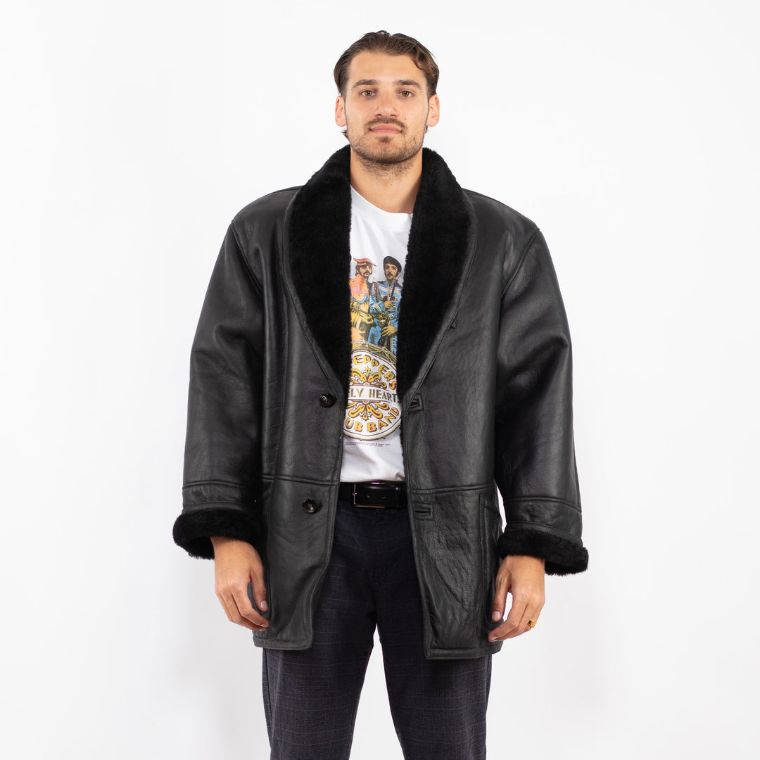 Vintage 80's Men Sheepskin Coat in BlackZ2250