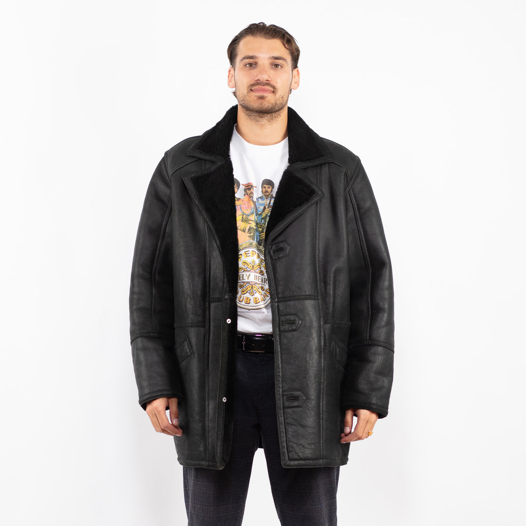 Vintage 90's Men Sheepskin Coat in BlackZ2252