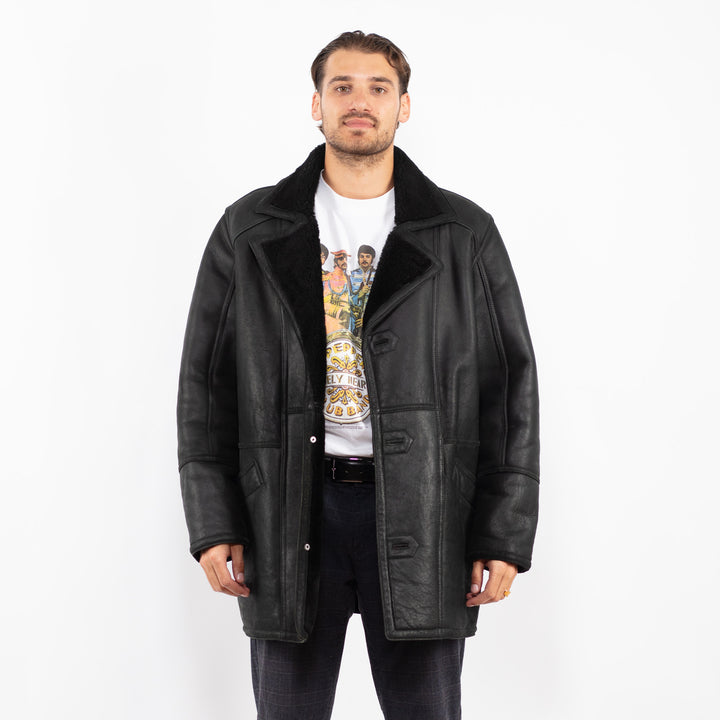 Vintage 90's Men Sheepskin Coat in BlackZ2252
