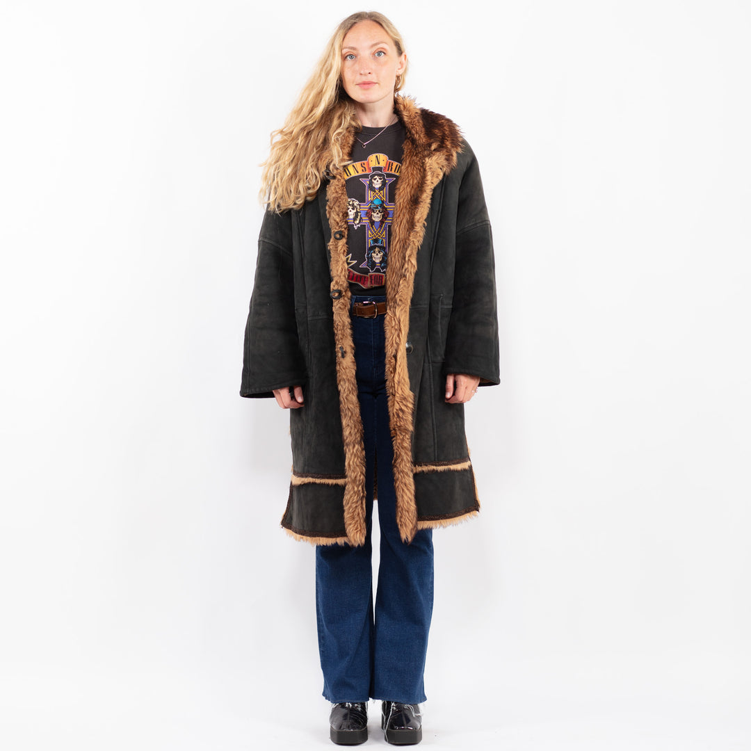 Vintage 90's Women Sheepskin Coat in BlackA0461