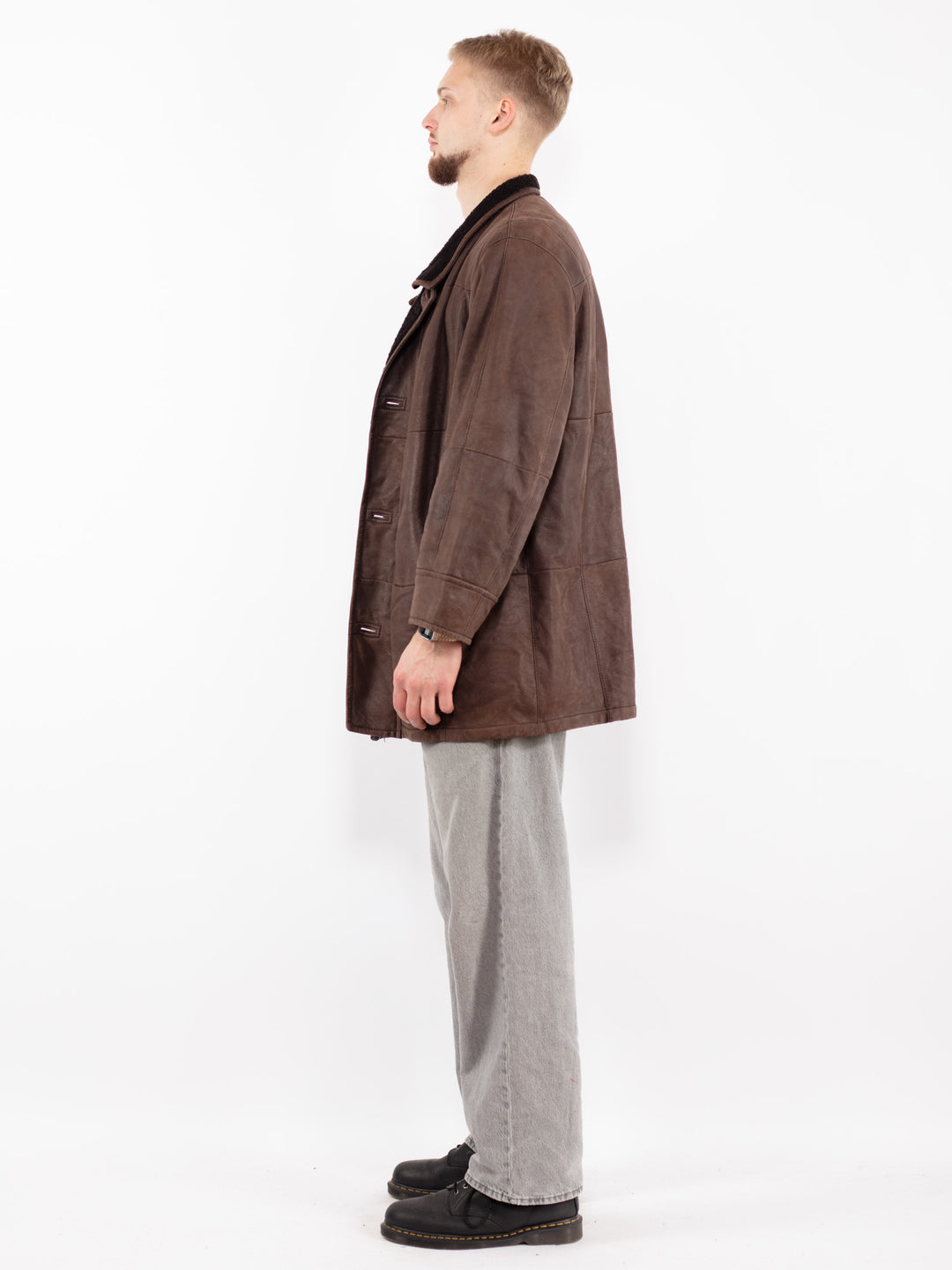 Vintage 00's Men Sheepskin Coat in Brown