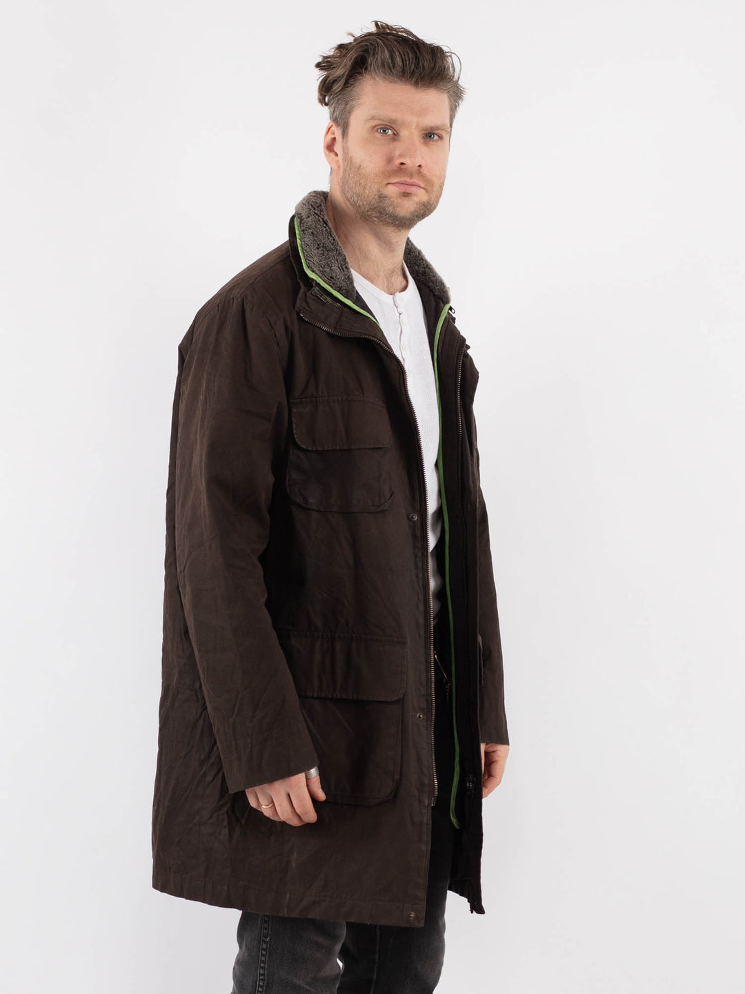 Vintage 00's Men Waxed Canvas Coat in BrownZ685