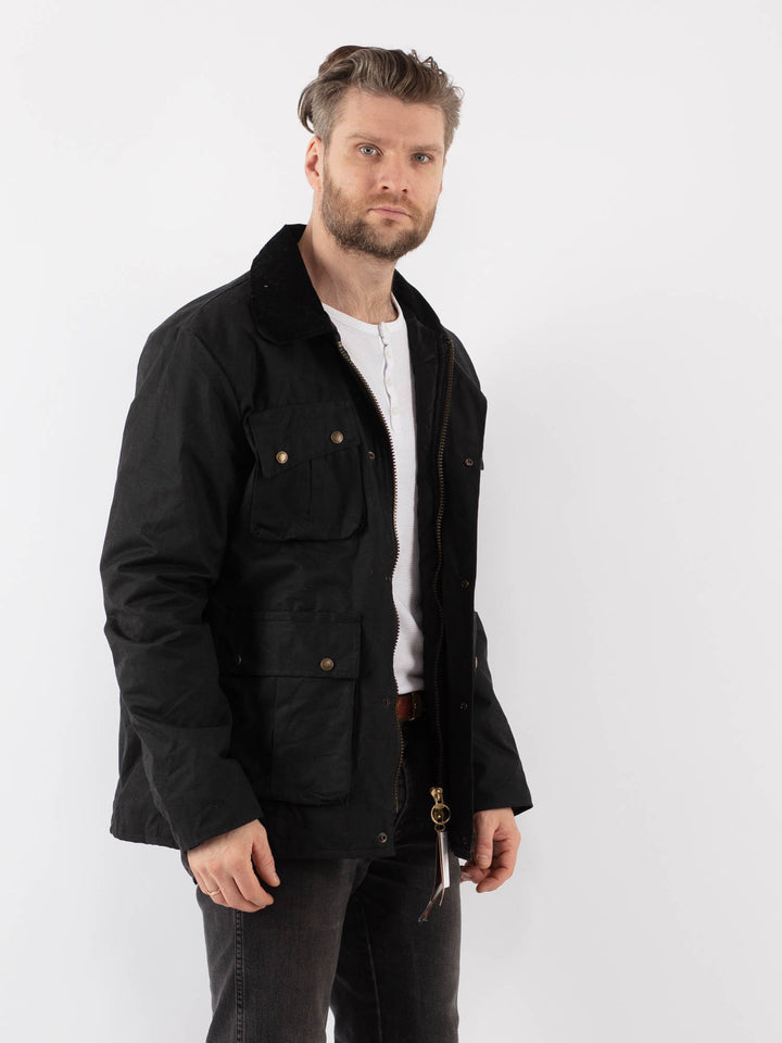 Vintage 00's Men Waxed Canvas Jacket in BlackZ931