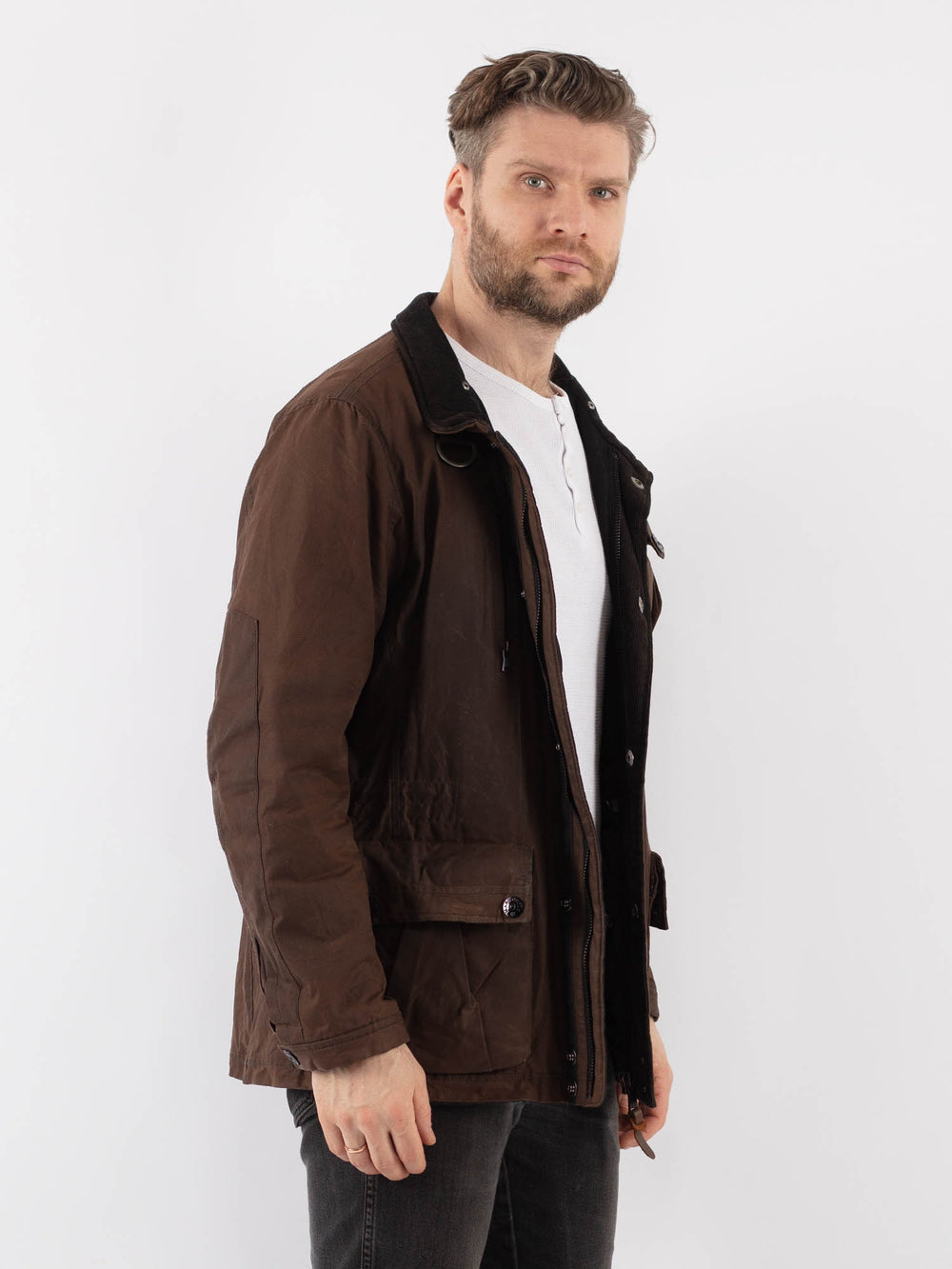 Vintage 00's Men Waxed Canvas Jacket in BrownZ916